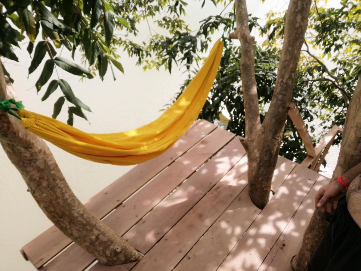 Fandee Island Treehouses & Ziplines - Tad Lo, Bolaven Loop Pakse Ban Kiangtat Eksteriør billede